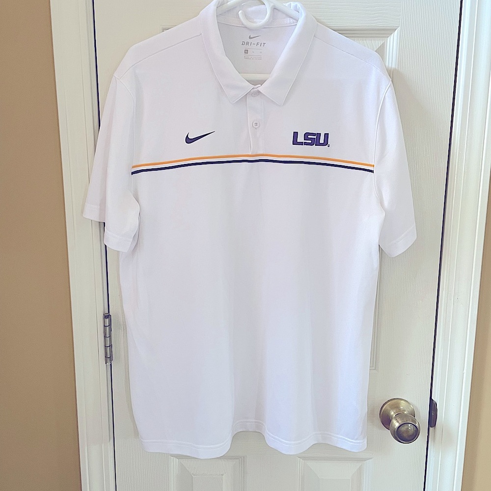 Men's Nike LSU Tigers Polo,size XL, tag removed but never worn